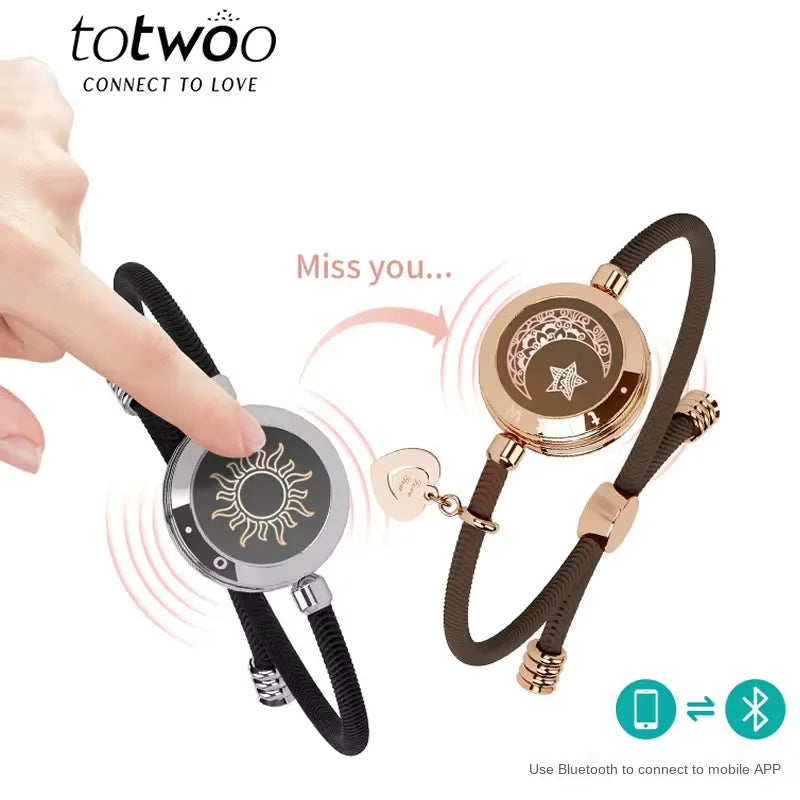 Totwoo luminous and vibrating touch bracelets for long-distance couples